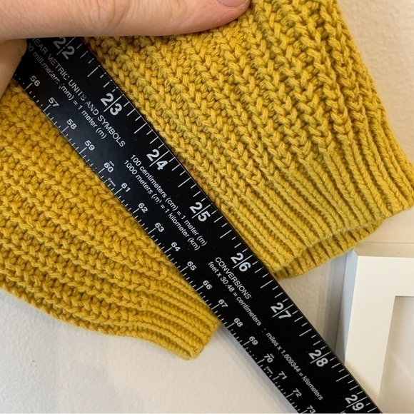 Anthropologie Ruby Moon Oversized Cropped Mustard Yellow Knit Sweater crochet - Picture 8 of 9